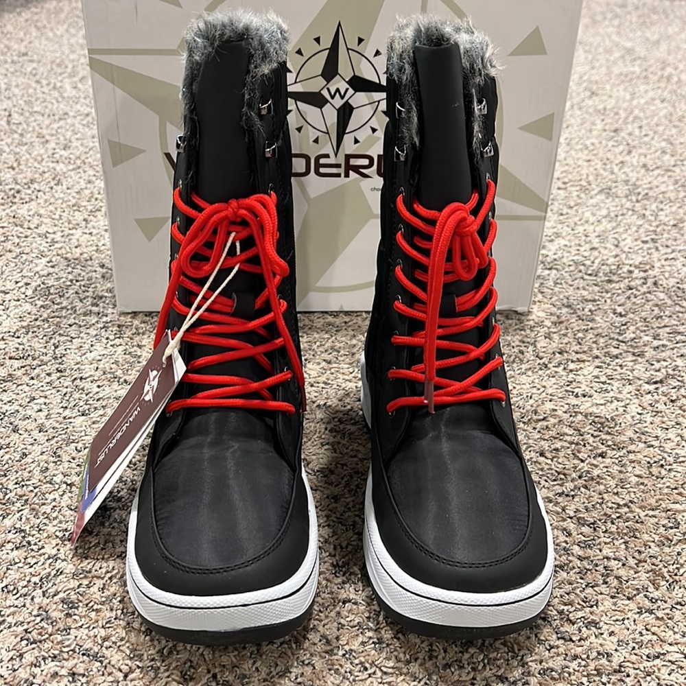 Wanderlust Edmonton Boot - Picture 4 of 12
